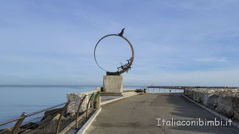 Monumento al gabbiano - San Benedetto del Tronto