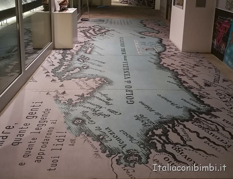 Museo-del-Mare-di-San-Benedetto-del-Tronto-tappeto-con-la-mappa