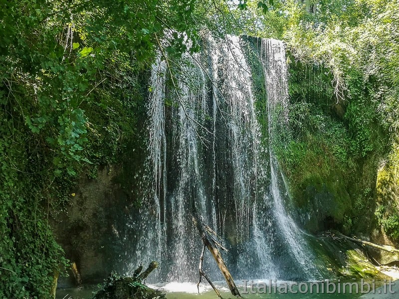 le cascatelle di Sarnano- cascata de lu Vagnato