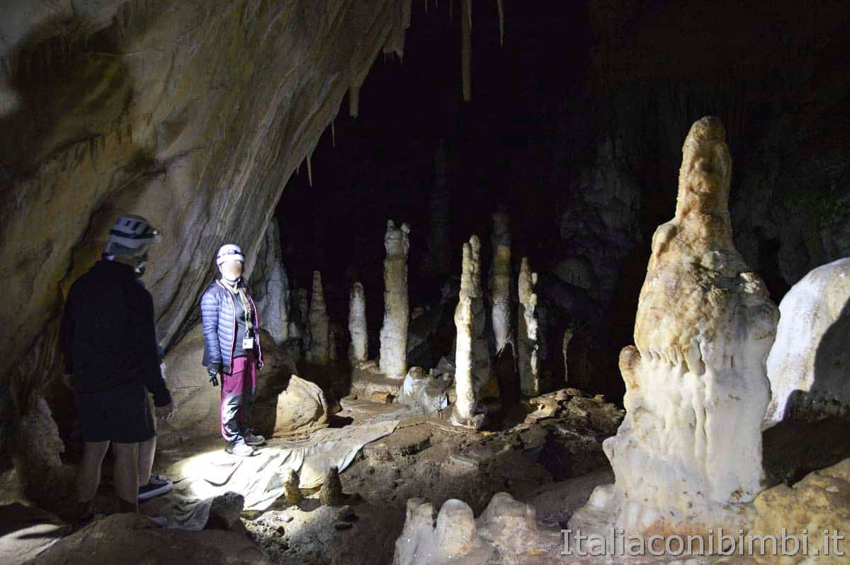 Grotte di Pietrasecca - interni