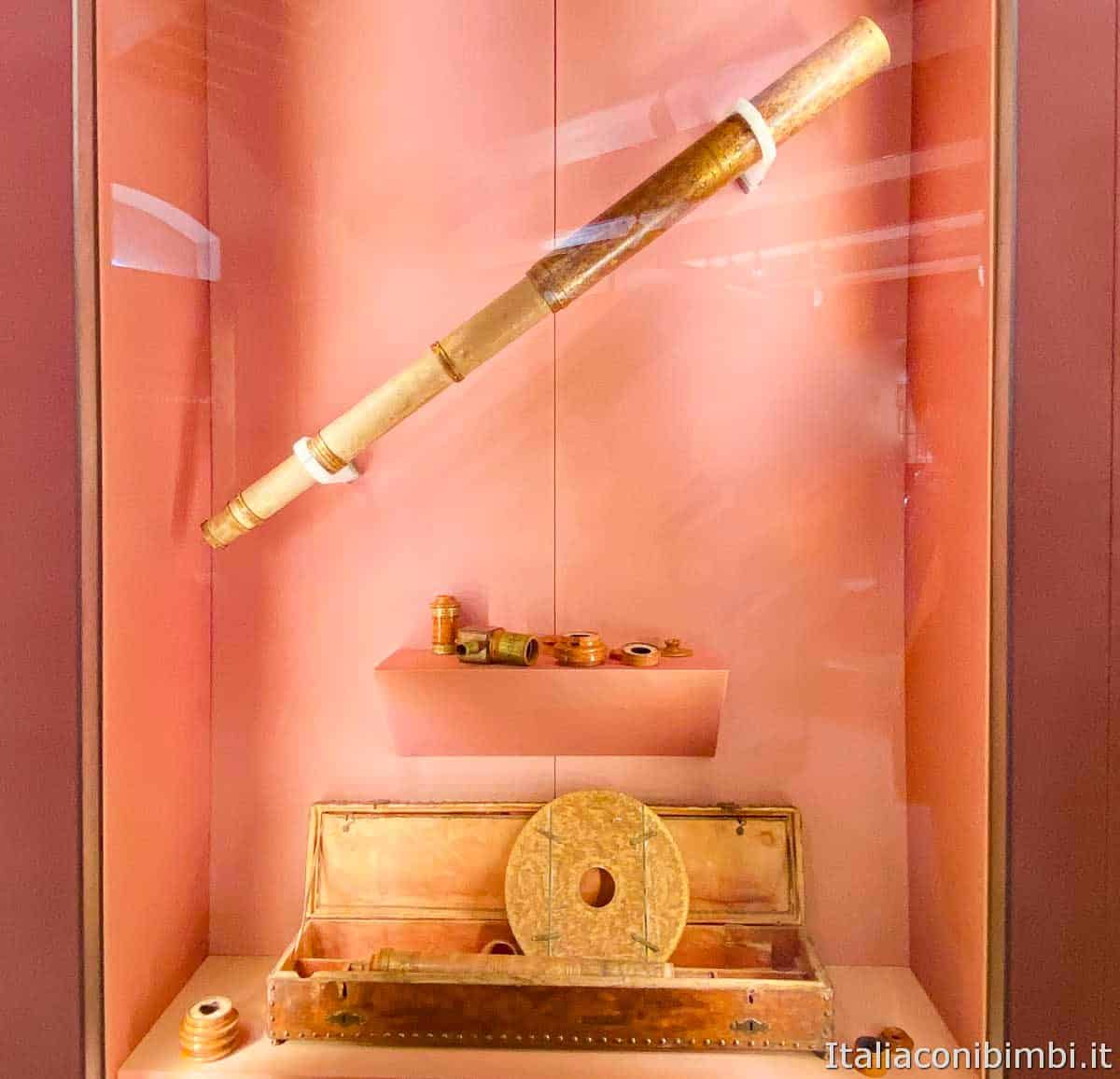 Museo Galileo di Firenze - cannocchiale