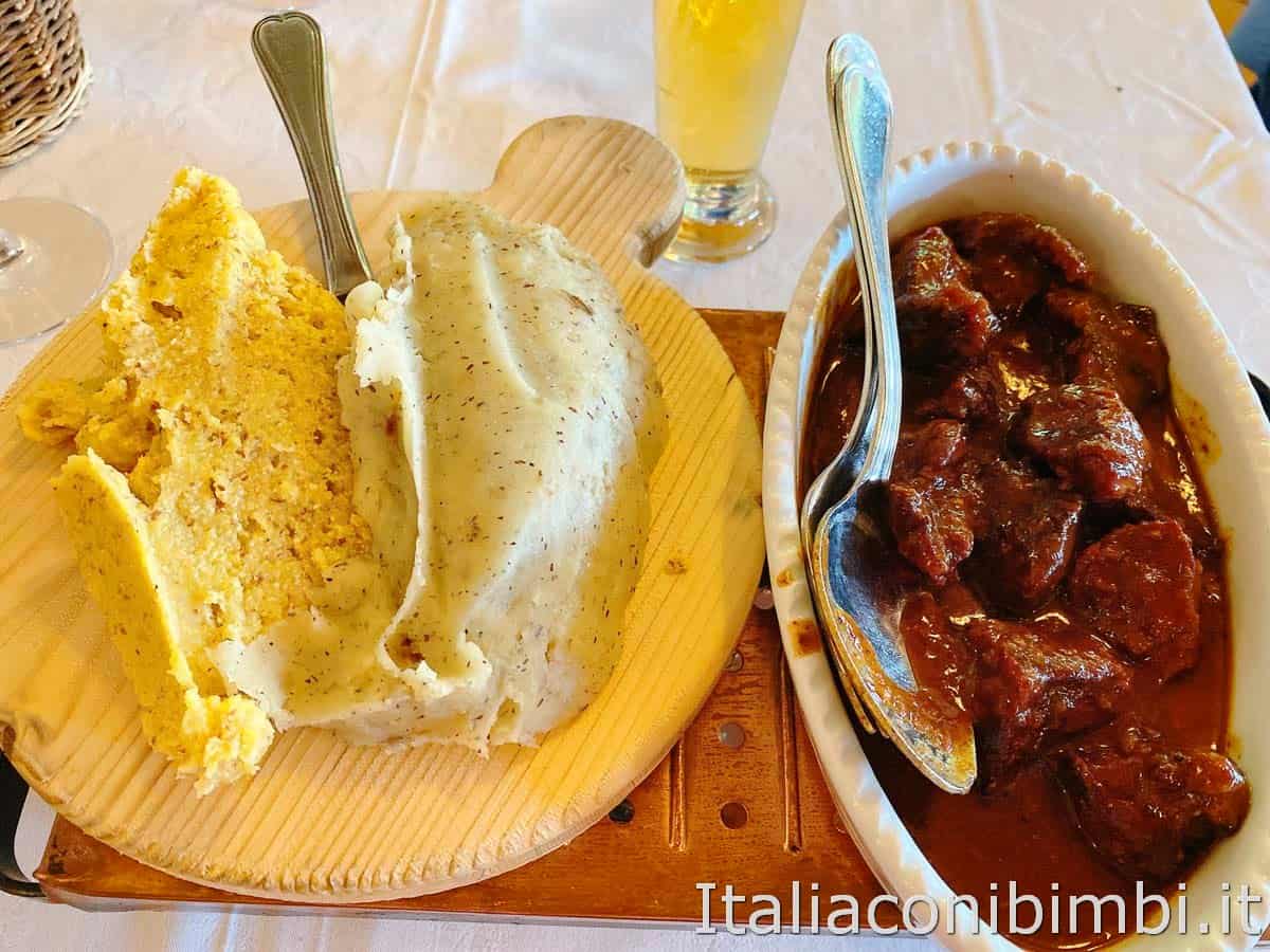 Val Concei - Rifugio Al Faggio - polenta e gulasch