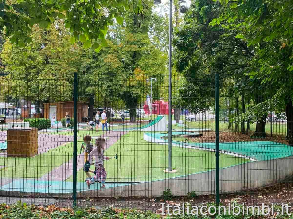 Lubiana con bambini - Parco Tivoli minigolf