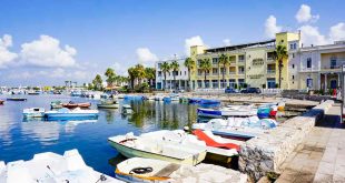 Porto Cesareo - barche al porto